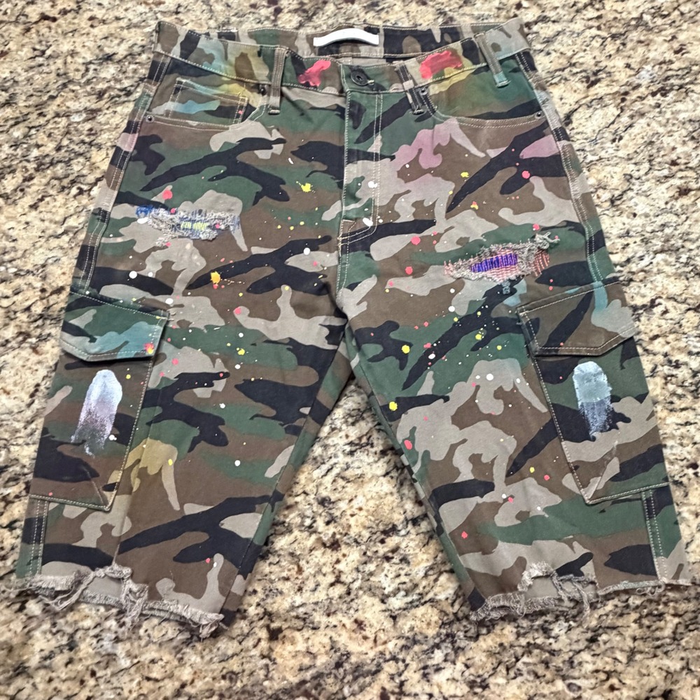 Kloud 9 Mens Camo Cargo Shorts 34 Paint Splatter Distressed Raw Hem Streetwear